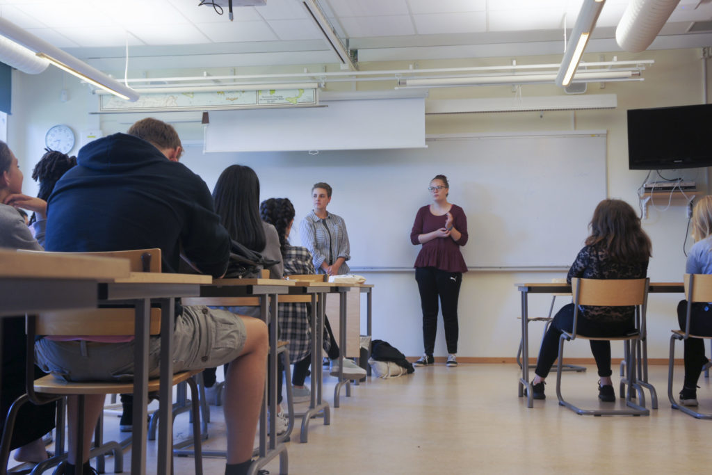 Vida and Stefanija are speaking to DP16 at IB-back.