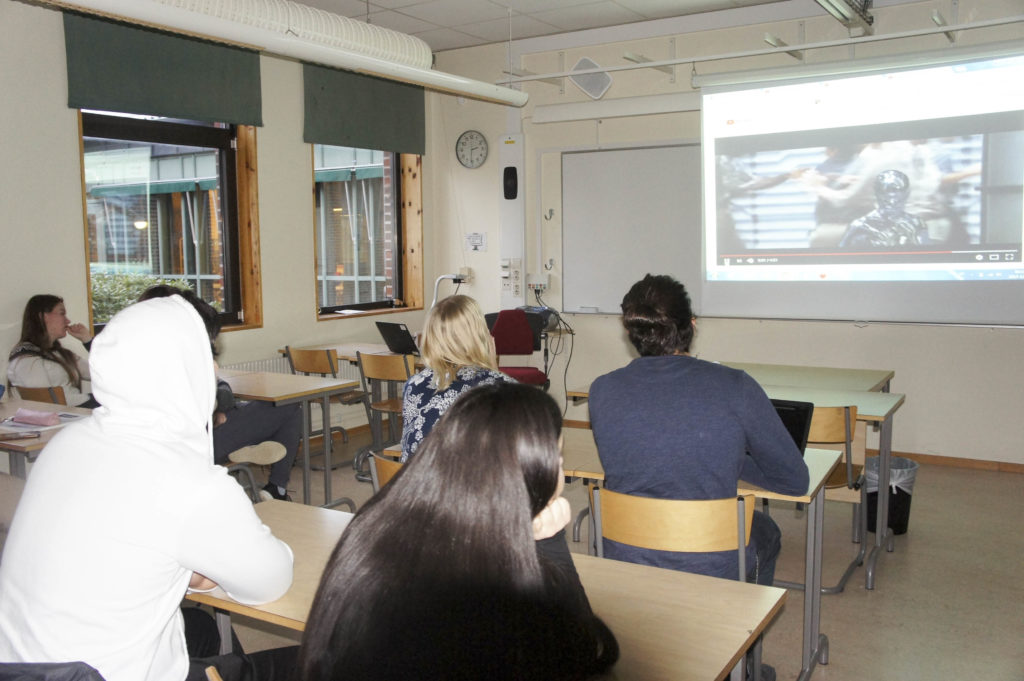 Input videos.